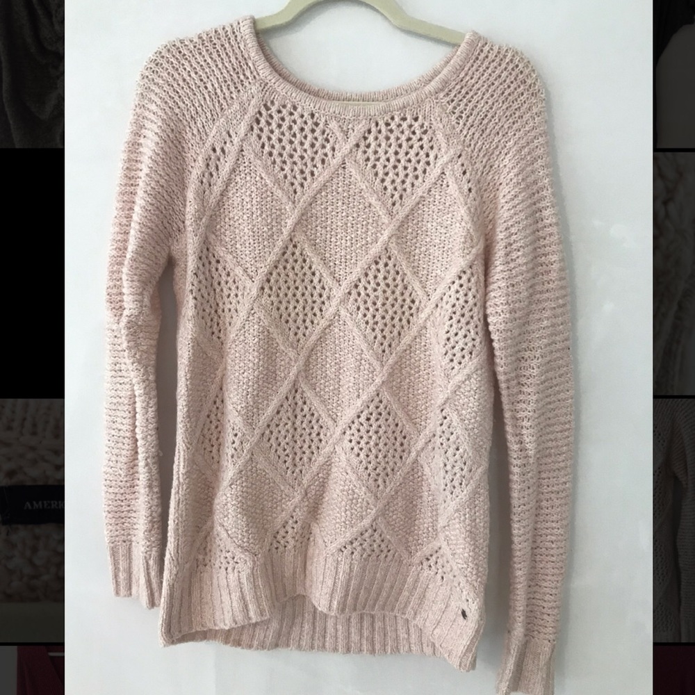 American Eagle Soft Pink Sweater size XS
